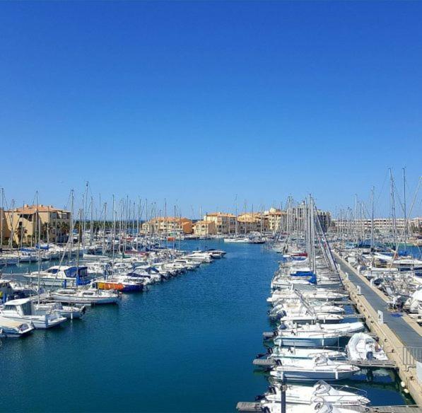 Les Arenes - Port Leucate - Une Chambre - Terrasse - Proche Commerces - Tout Confort Ngoại thất bức ảnh